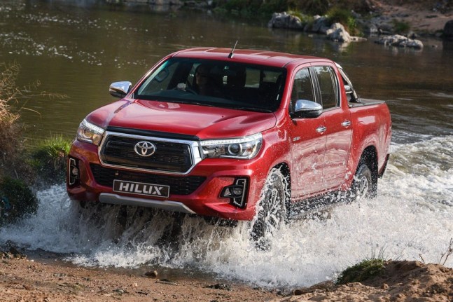 gallery/toyota_hilux_2019_a